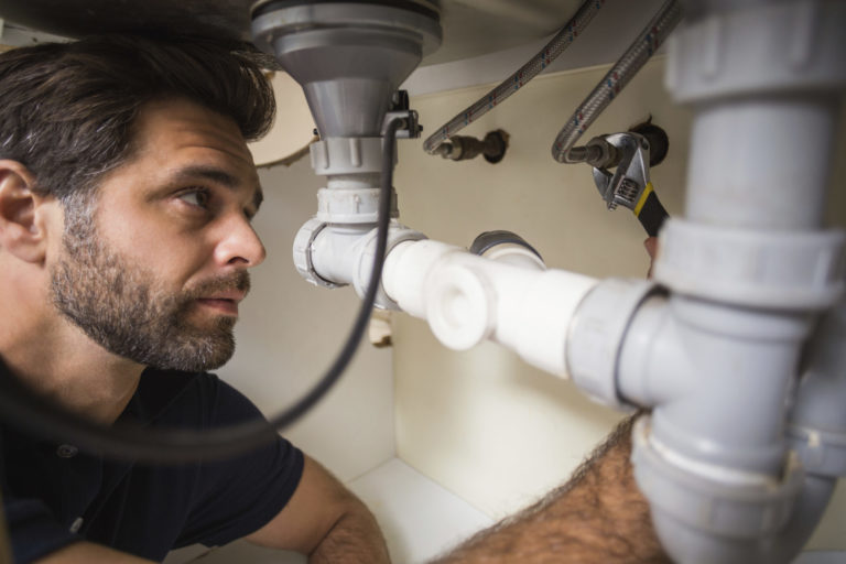 What Are the Biggest Risks to an Old Plumbing System? | Mahon Plumbing